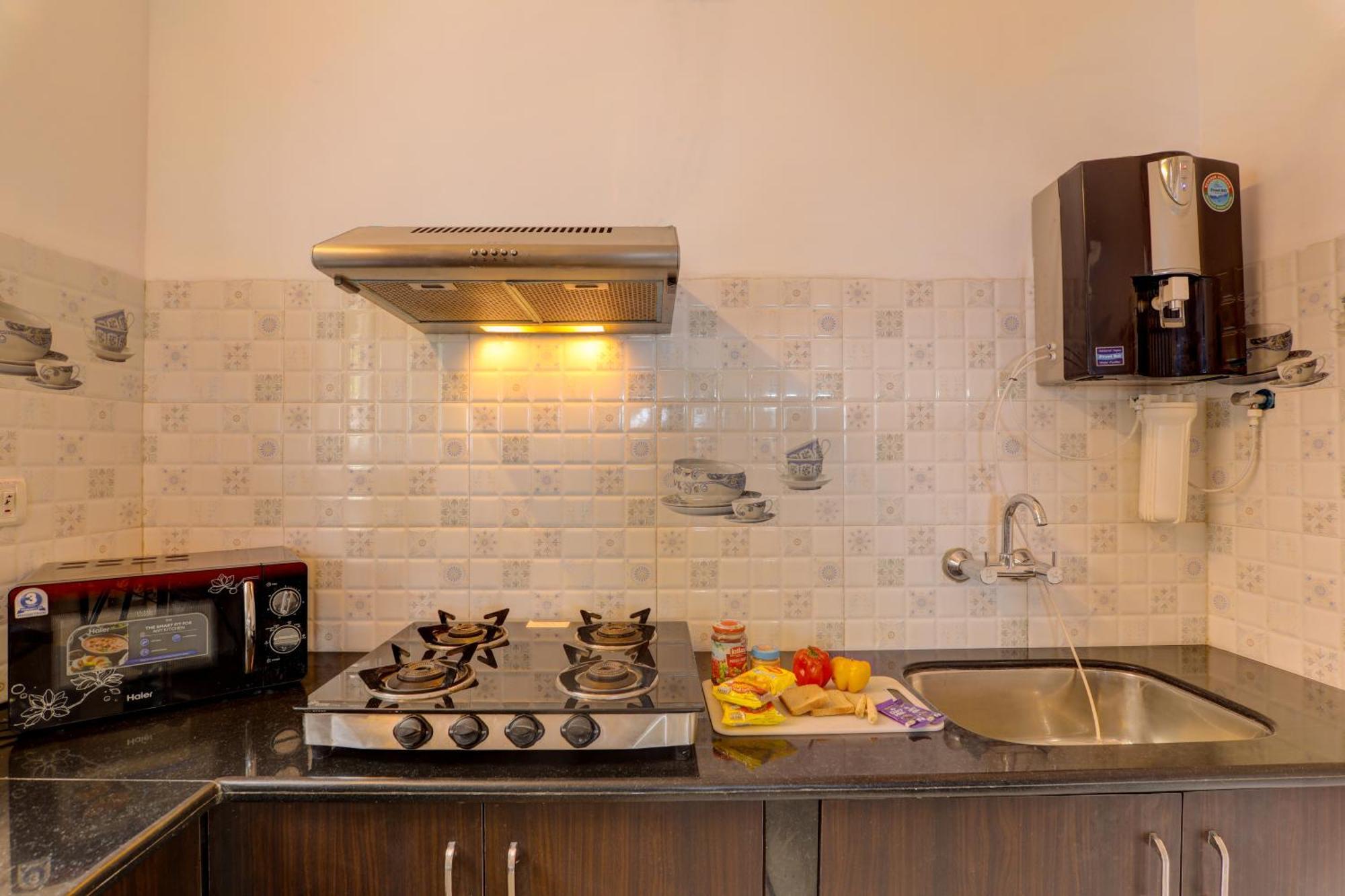 Ludo Private Pool Villa, Wifi-Caretaker-Parking, North Goa Baga Extérieur photo